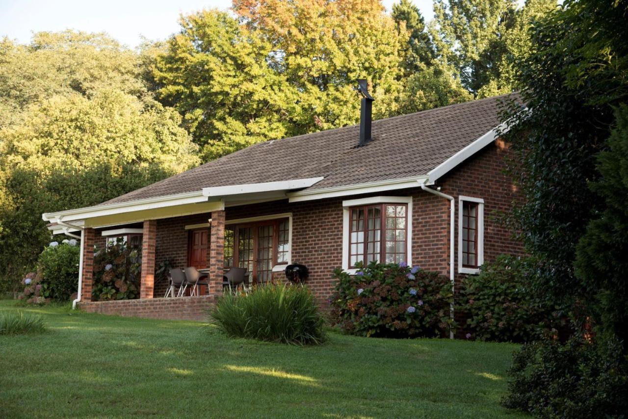 Lions River Country Cottages ภายนอก รูปภาพ